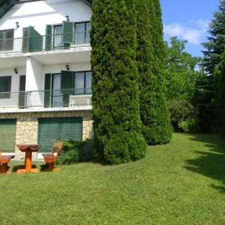 Holiday In Csopak/balaton 18325 Csopak